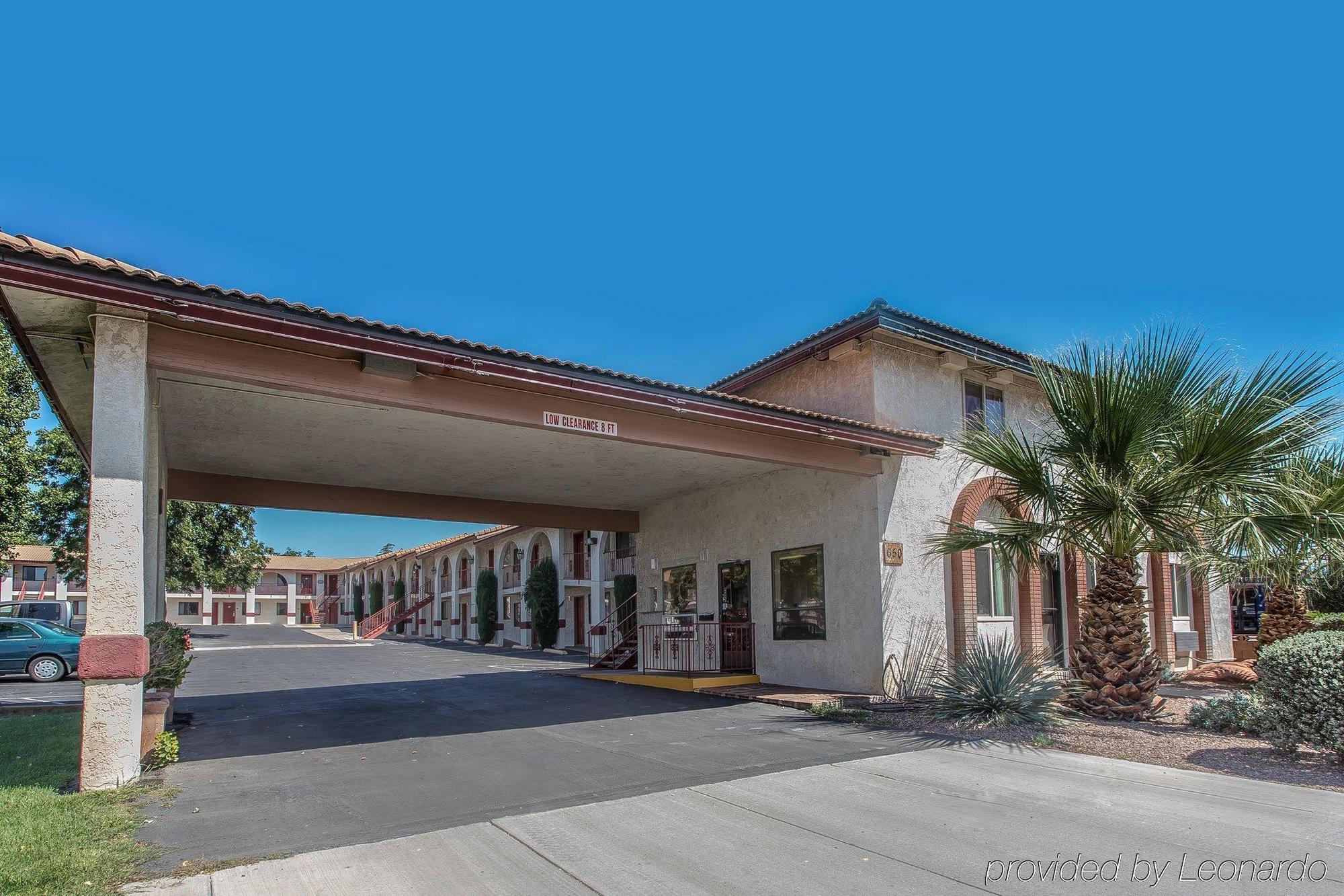 Rodeway Inn Hurricane - Zion National Park Area Exterior photo