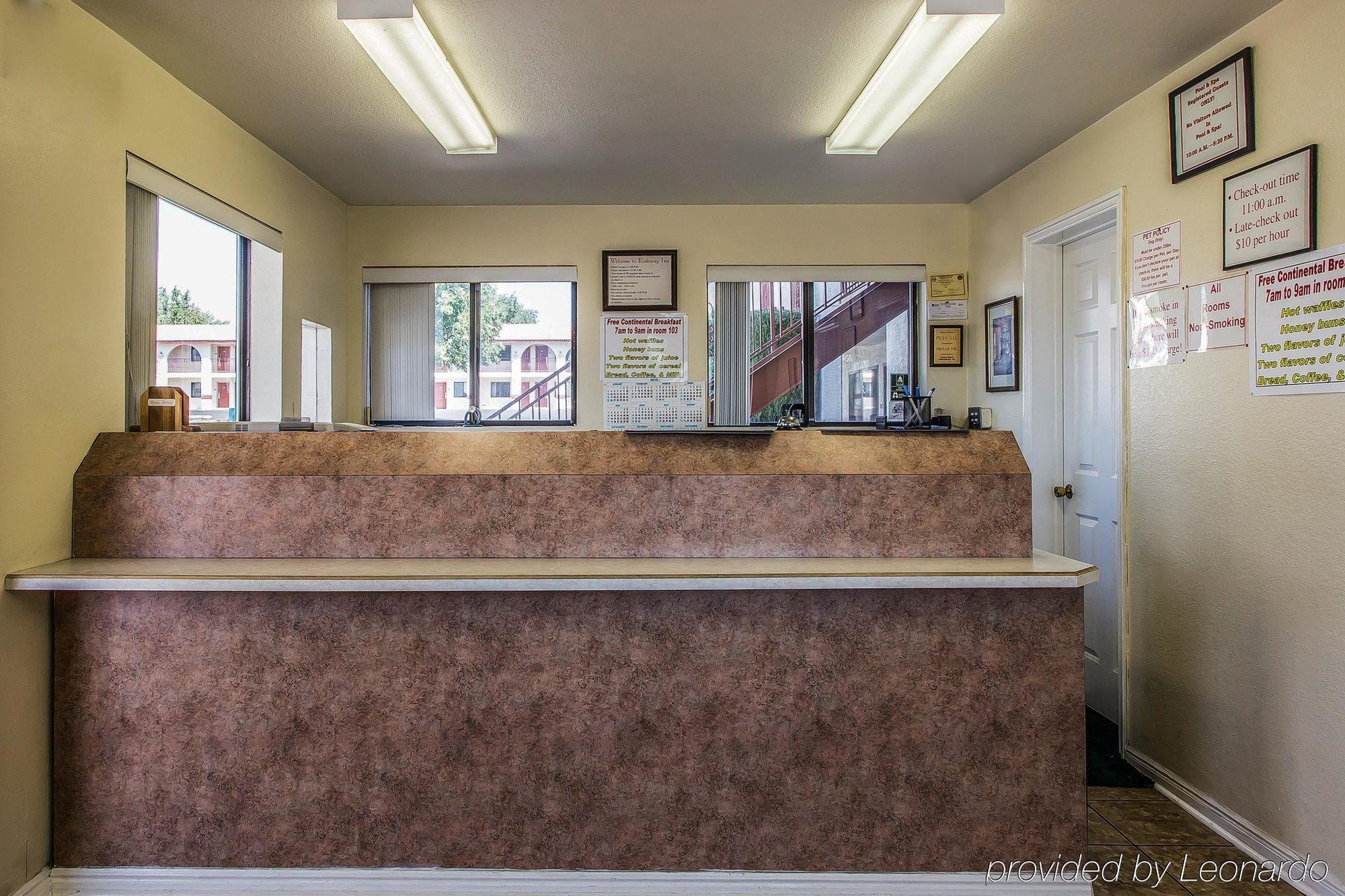 Rodeway Inn Hurricane - Zion National Park Area Exterior photo